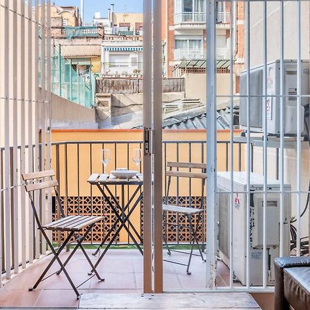 Next To Sagrada Familia 4-Bedroom Apartment 바르셀로나 외부 사진