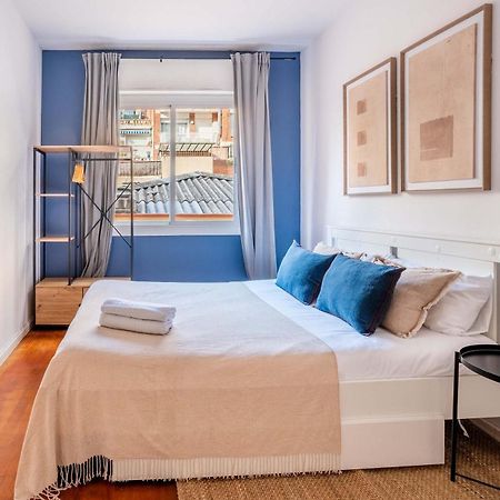 Next To Sagrada Familia 4-Bedroom Apartment 바르셀로나 외부 사진