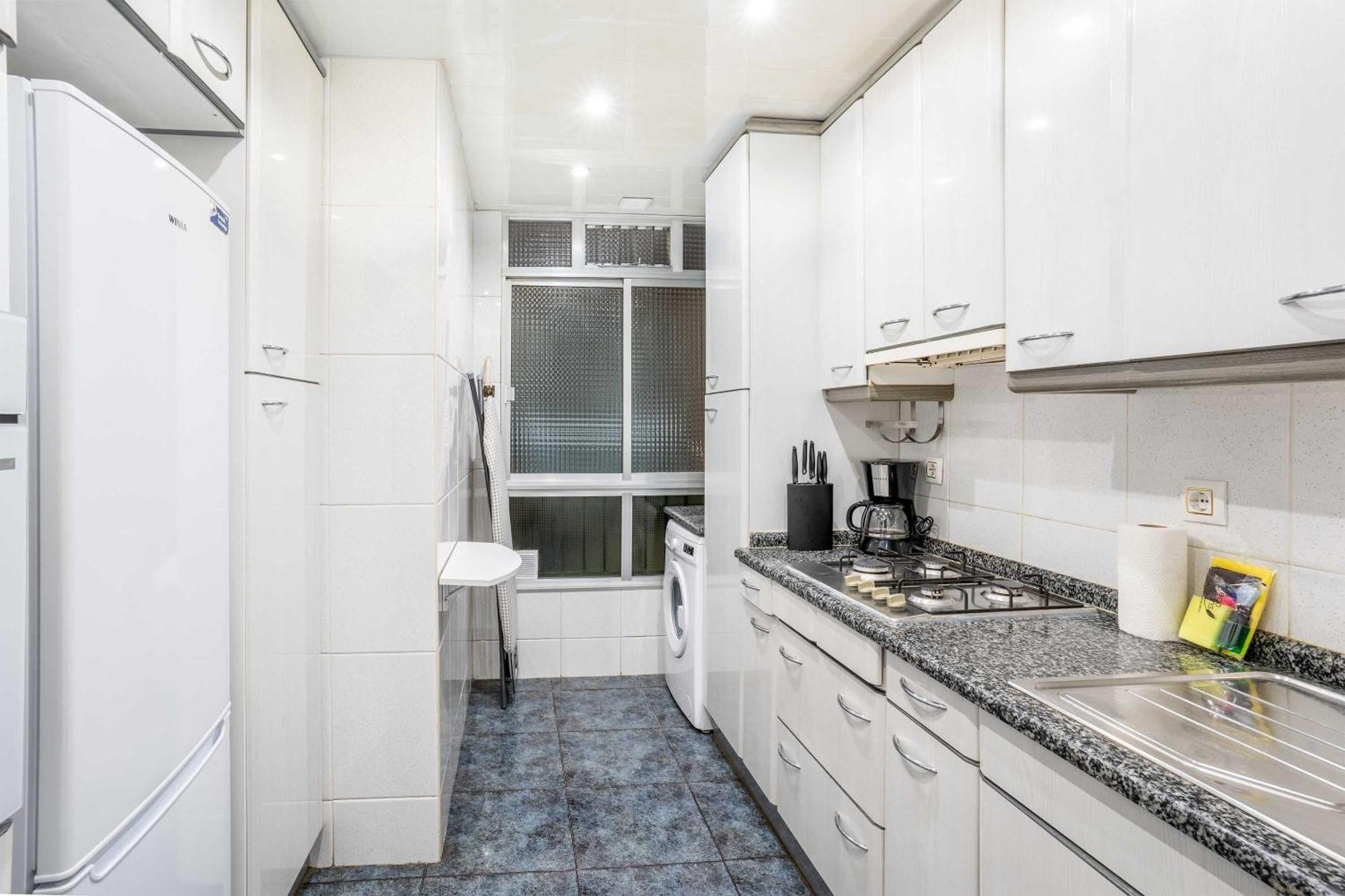 Next To Sagrada Familia 4-Bedroom Apartment 바르셀로나 외부 사진